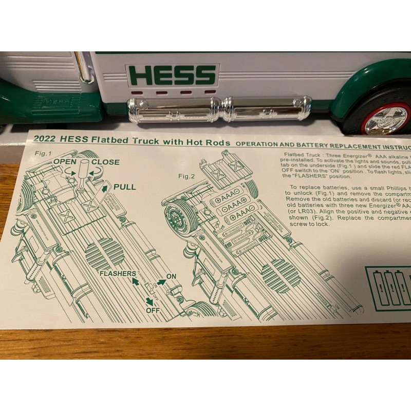 Hess 2022 Hess Flatbed Truck with Hot Rods orig. box