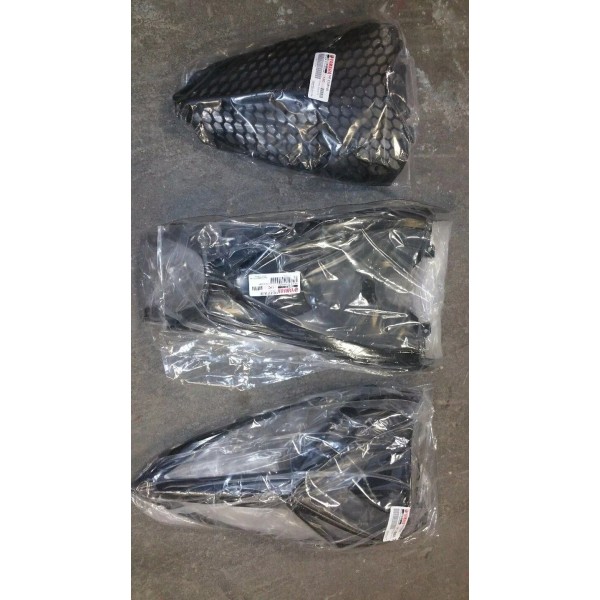 Yamaha Raptor 700 Black OEM Yamaha front Grill & Tank