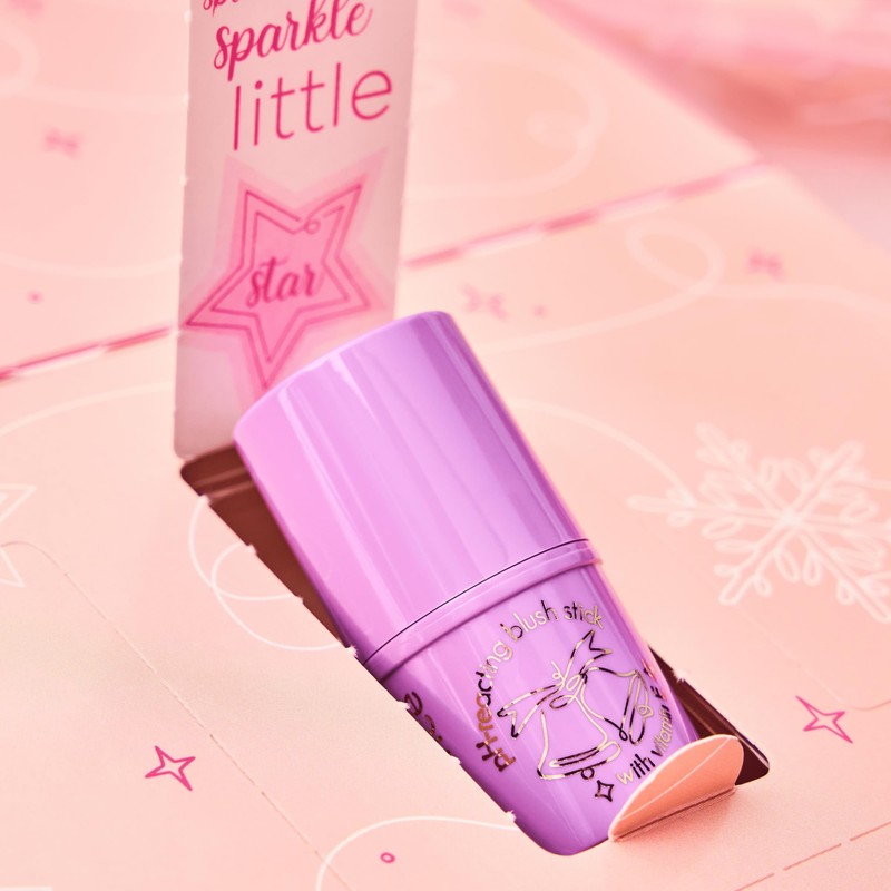 Essence Make My Heart Sparkle Advent Calendar, Multicoloured, Acetone-Free, Vegan,