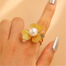 Chunky Gold Flower Ring for Women Non Tarnish Dainty 18K Gold Plated Clover Ring Adjustable Open Leaf Ring Trendy Lucky Statement Jewelry Gift (Clover+Pearl)