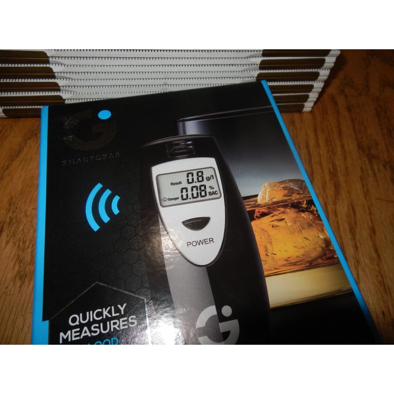 Smartgear Digital Pocket Sized Breathalyzer New Sealed Box STG-5996-KB