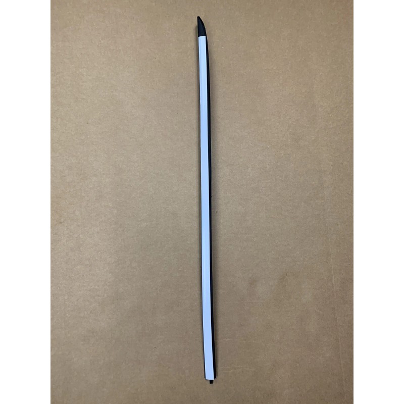 Hyundai 2015 to 2019 Sonata Front Windshield Pillar Molding Passenger