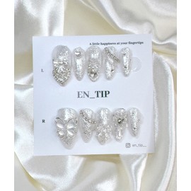 Crystal Snow Glow Handmade Nail Tips - Coffin / 크리스탈 스노우 글로우 수제네일팁 - 코핀