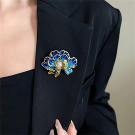 RLHRNDE Dainty Flower Brooch Pin for Women Classical Enamel Blue Peony Flower Brooch Natural Freshwater Pearl Exquisite Banquet Wedding Party Jewelry Accessories Gift (Blue)