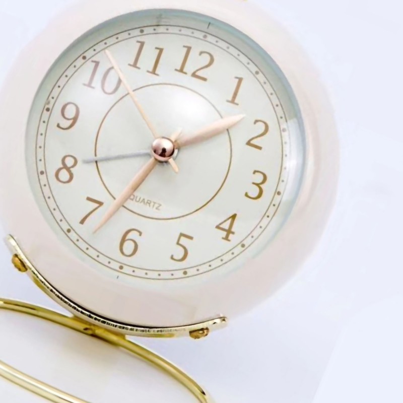 Small Round Clock Circular Base Mute Corrosion Resistance Quartz Bedside