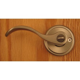 Hampton Privacy Lever Set by FPL Door Locks for Right Hand Bedroom and Bathroom Doors in Satin Nickel Finish