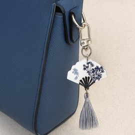National Museum of Korea Goods Ink Line Tassel Keyring Traditional Knot Key Holder Korean Souvenir Foreigner Gift k I agree to third party provision for delivery / 국립중앙박물관 굿즈 수묵선 테슬 키링 전통 매듭 키홀더 한국 기념품 외국인 선물 k 배송을 위한 제3자 제공에 동의합니다