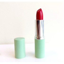 Clinique Long Last Soft Matte Lipstick Matte Crimson 0.14oz/4g in Green tube