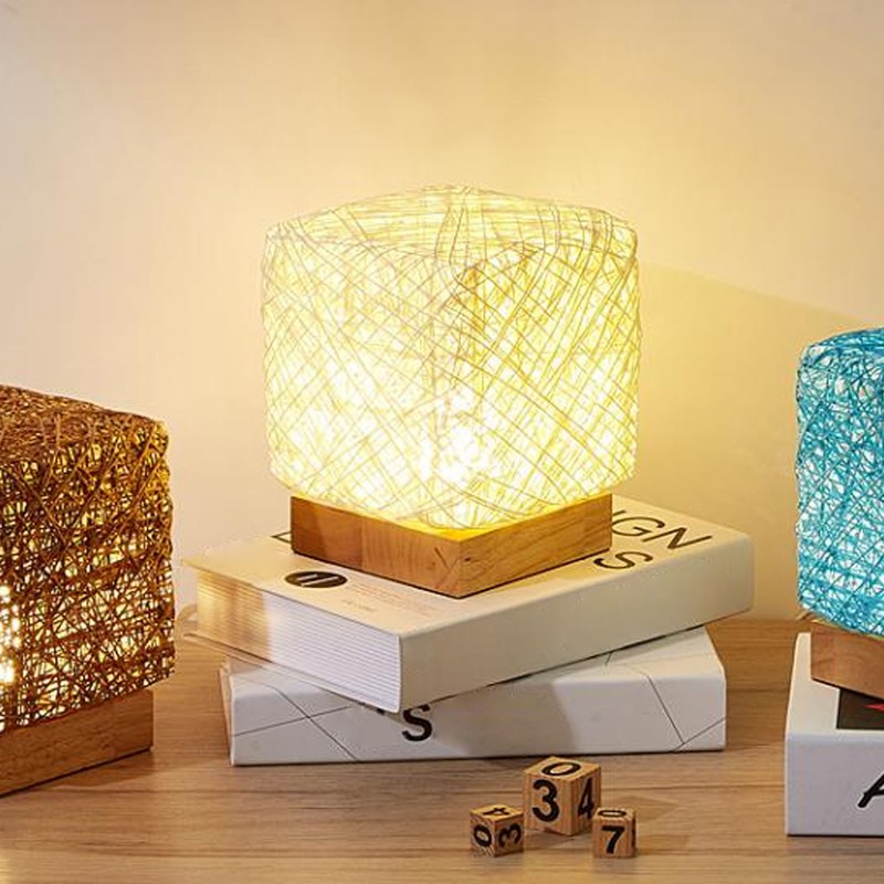 Rattan Table Lamp with LED Bulb USB Powered Decorative Hand