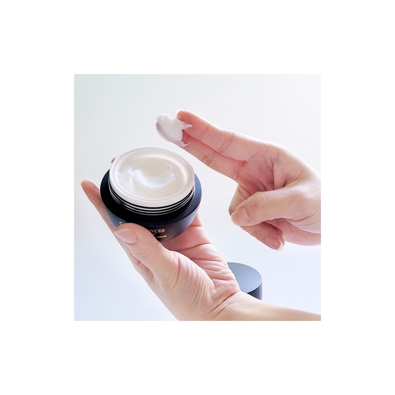 O21 Galactomyces Vitamin C Premium Black Swan Cream 50g /