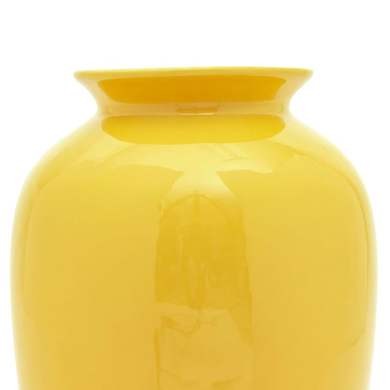 Red Lantern 14" Bright Yellow Tung Chi Vase