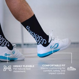 SENDA Ushuaia Pro 2.0 Indoor Soccer, Court, and Futsal Shoes, Men's Size 7 / Women's Size 8, White/Light Blue