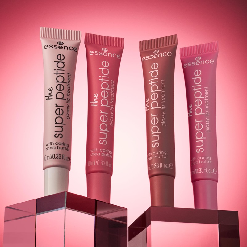 Essence Cosmetics the super peptide glossy lip treatment, smoothing, with