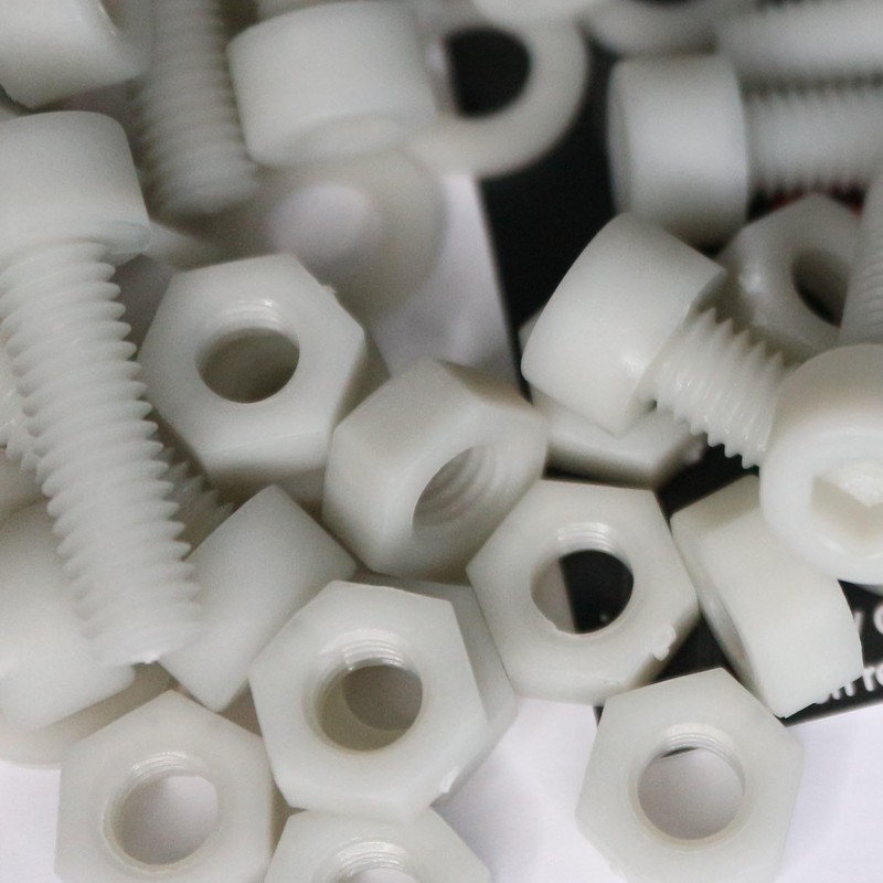 50 x Glass Filled Reinforced, Super Nylon Socket Head, M6