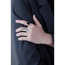 VQYSKO Signet Rings for Men Women,Solid Polished Stainless Steel Biker Ring for Men,Ideal Gift for Dad & Boyfriend,Silver Gold Black Color for Choice, size 4-15 (Gold+Black, 13)