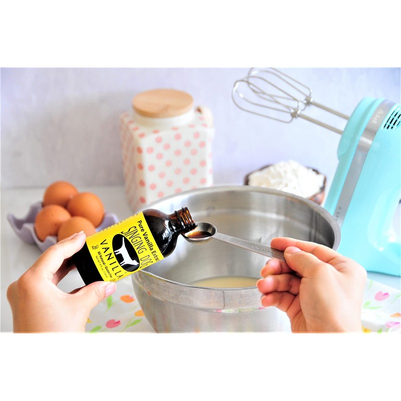 Singing Dog Vanilla: Pure Vanilla Extract - 2 Fluid Ounce