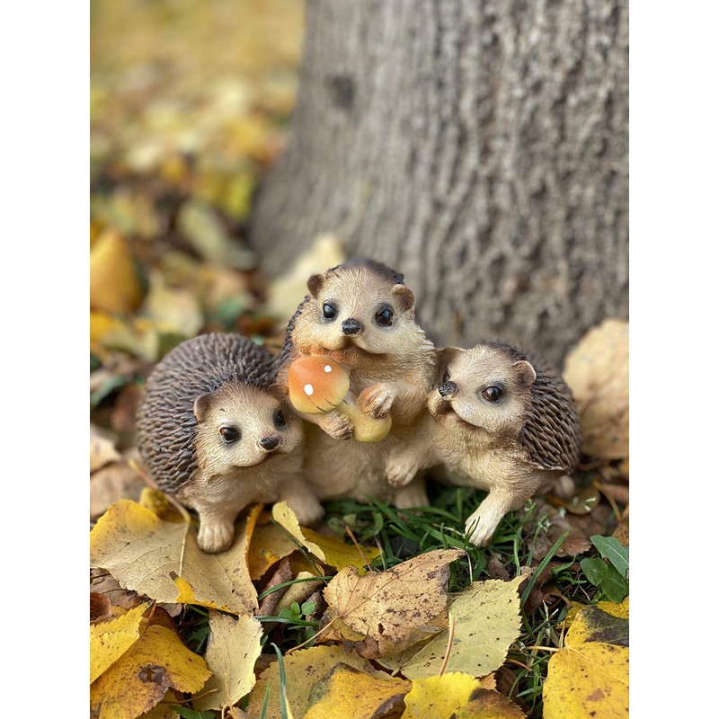 Objectz Hedgehog Group with Toadstool Table or Garden Decoration, Beautiful