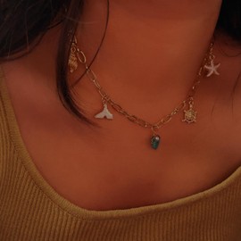 YYDSVOVO 1Pcs Seashell Necklace for Women Fashion Colorful Enamel Seascape Pendant Necklace Summer Beach Snail Shell Starfish Charms Necklaces Beach Vacation Essentials Holiday Jewelry(golden)