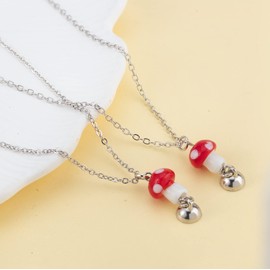 Cute Best Friend Necklace Magnetic Mushroom Necklaces Jewelry Best Friends BFF Necklace for 2 Women Girls Bestie Sister Birthday Gift (Mushroon Necklace-Red)
