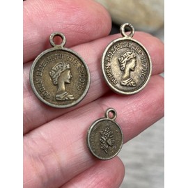 Unbranded Charms for Jewelry Making Old UK Coin Lot  Copper Round Mix 20mm 15mm 50 pcs
