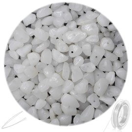 Natural Chip Stone Beads 450pcs White Jade Chips 5-8mm Genuine Real Irregular Healing Crystal Rocks Hole Drilled DIY Loose Gemstone Beads for Jewelry Making Bracelet Earrings Necklace Crafting