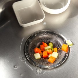 Juvale Stainless Steel Sink Drain Strainer - Mesh Kitchen Sink Strainer - Anti-Clogging Wire Mesh Screen - Pack of 4, 4.3 in, 2.8 in, 2.1 in