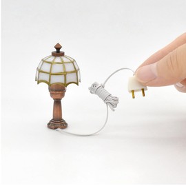 iLAND 1/12 Scale Accessories of Dollhouse Lights, Classic Miniature Lamp for Dollhouse Decoration, Elegant White Lattice Table Lamp w/Plug