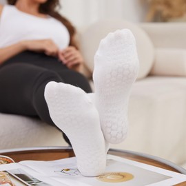 Ceoon 3 Pairs Pilates Socks with Grips for Women Non-slip Grip Sock for Yoga Pilates (US, Alpha, One Size, Regular, Regular, Sock set 3)