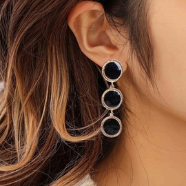 Aneneiceera Vintage Enamel Black Disc Coin Earrings Black Acrylic Coin Dangle Earrings Black Circle Drop Earrings Acrylic Disc Earrings Geometric Long Earrings Jewelry for Women and Girls (Black)