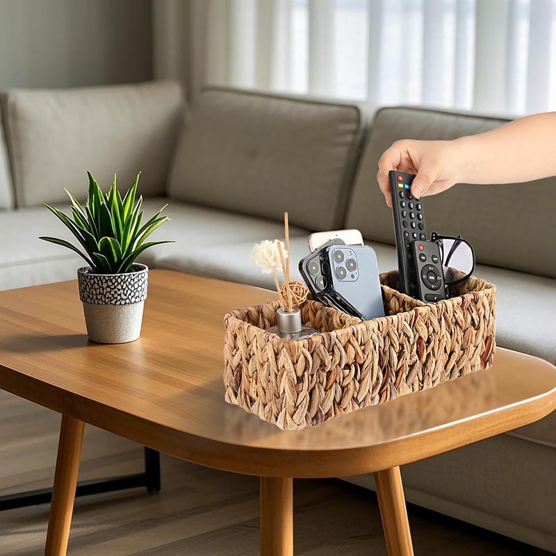 BSTKEY Natural Water Hyacinth 3-Slot Remote Control Holder, Hand-woven Remote