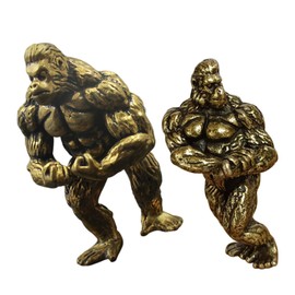 ABOOFAN 2pcs Vintage Copper Gorilla Figurines Antique Animal Statues for Home and Office Decor Intricately Detailed Miniature Copper Sculptures for Entryways Living Rooms and Desktops