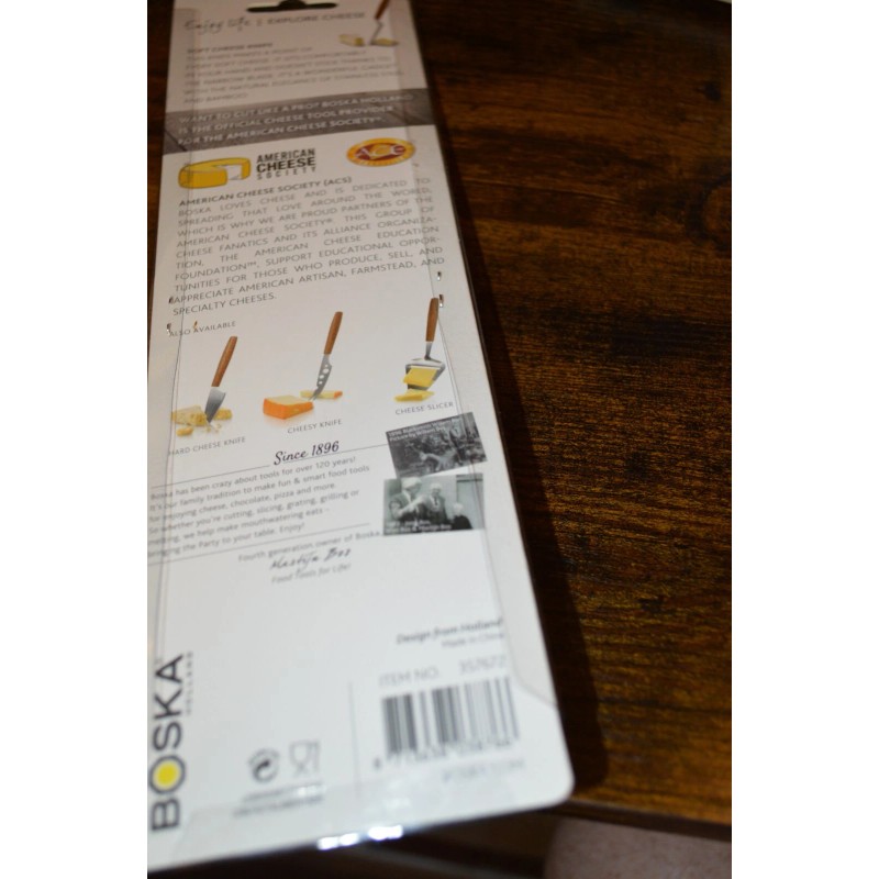 Boska Holland Stainless Steel Bamboo Cheesy Knife, Soft Cheeses