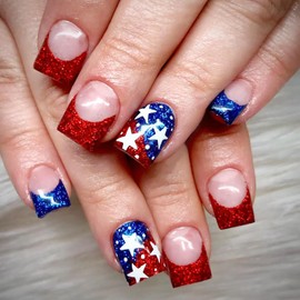 24Pcs 4th of July Press on Nails Short Square French Tip Fake Nails Glitter Star Glue on Nails Red Blue Nails Tip Design Acrylic Nails Independence Day False Nails Patriotic Artificial Nails for Women