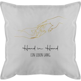Shirtracer Cushion 50 x 50 cm - Couple - Hand in Hand Ein Leben lang | Gift Love | Valentine's Day | Anniversary Gifts | Gift Idea Distance Relationship Love – 50 x 50 cm – Grey – Pair