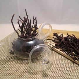 300g of chamduri borage (domestic) / 참두리 지치 자초 300g (국내산)