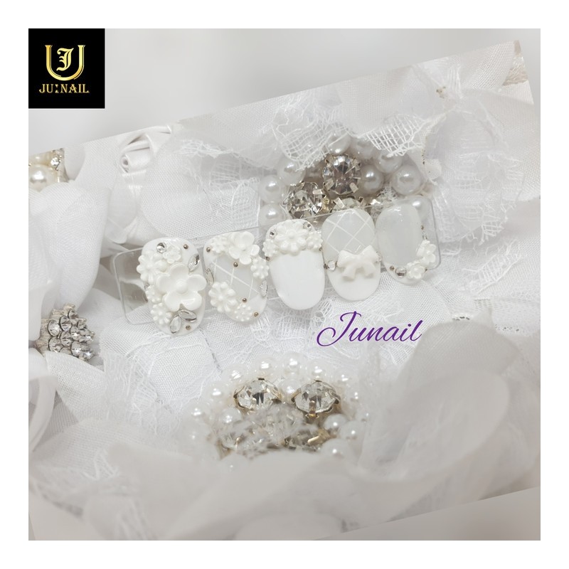 White Jenny handmade nail tips - Short Round Square /