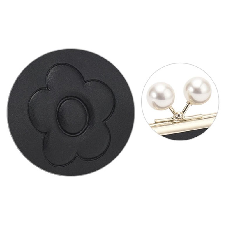 Mariquant Embossed Daisy Pearl Gama Pen Case, Black
