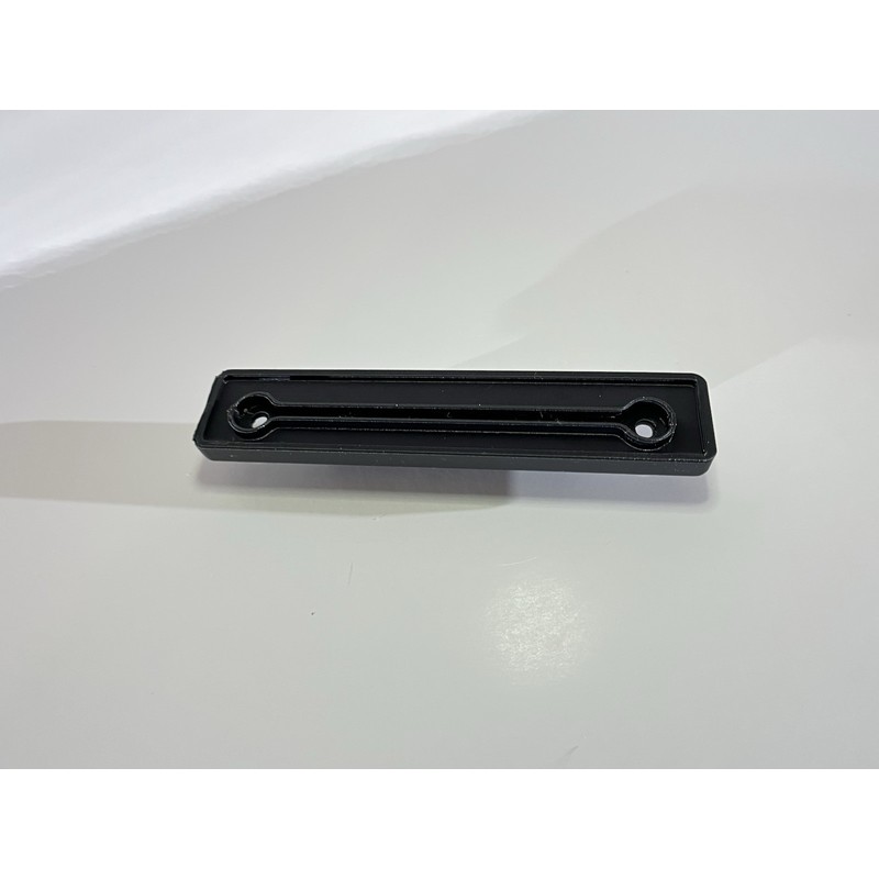 GM 25919182 Silverado Back Window Rear Latch Hook Clip Sliding