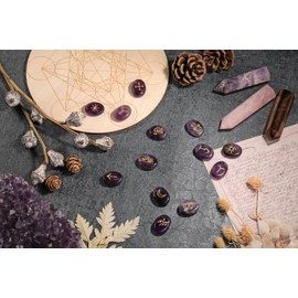 CrystalTears Amethyst Crystal Witches Rune Stones Healing Crystals Gemstone Engraved with Reiki Rune Symbol Natural Amethyst Stones Set for Witchcraft Reiki Healing Divination Meditation