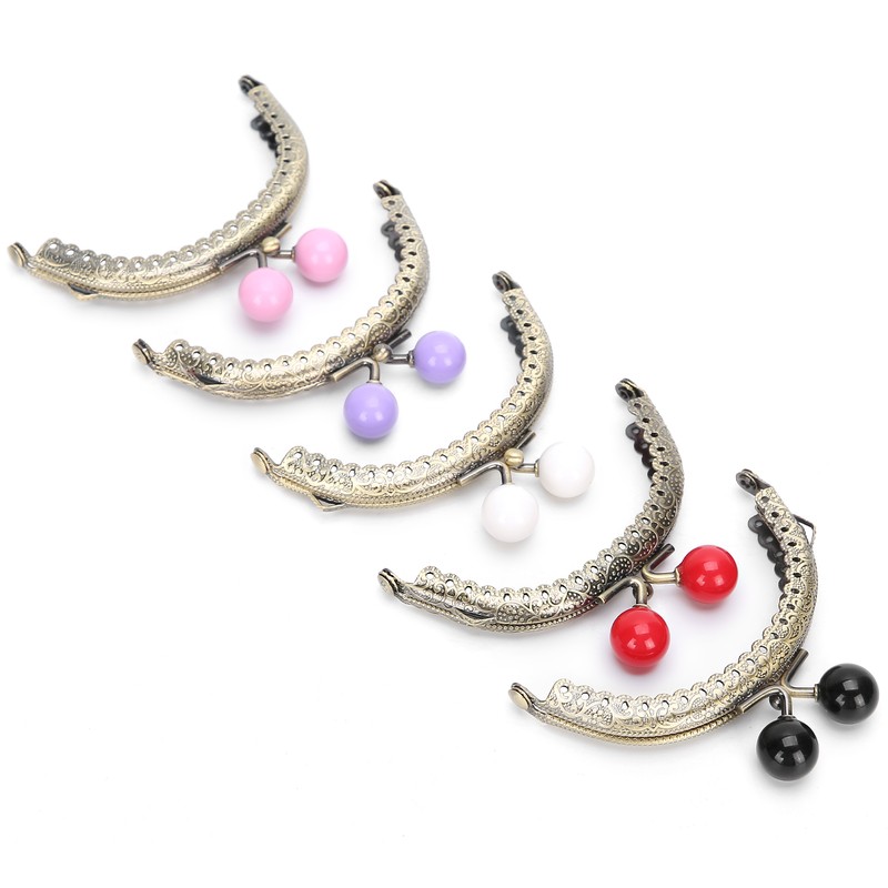 8.5cm Semicircle Embossing Kiss Lock Frame Lock Clip for Purse
