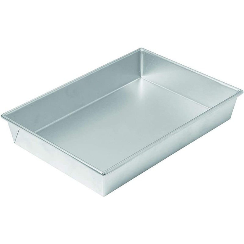Chicago Metallic Commercial II Traditional Uncoated Bake N' Roast Pan.