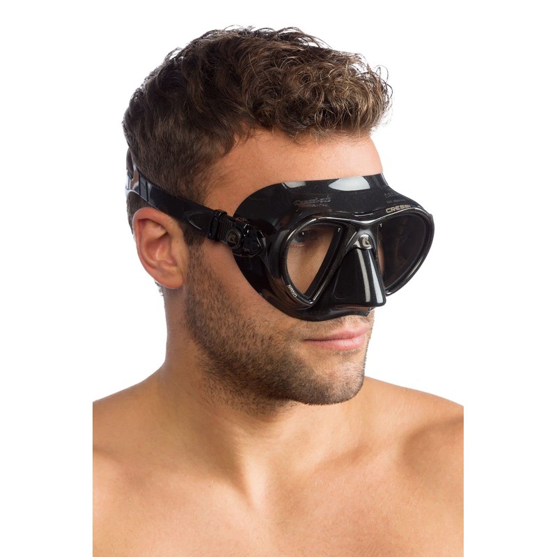 Cressi Nano Compact Low Volume Scuba-Freediving-Snorkeling Mask (Made in Italy),