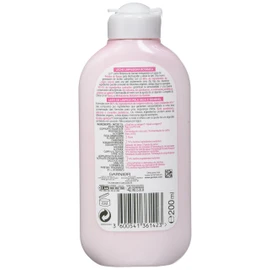 Garnier Skin Naturals Cleansing Milk For Dry And Sensitive Skin 200 ml