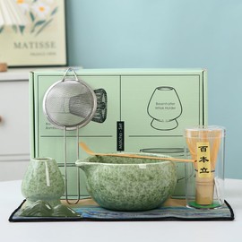 XhiGeUFG Matcha Set, 7 Pieces, Matcha Bowl with Spout, Whisk, Holder, Bamboo Scoop, Stainless Steel Sifter Matcha color