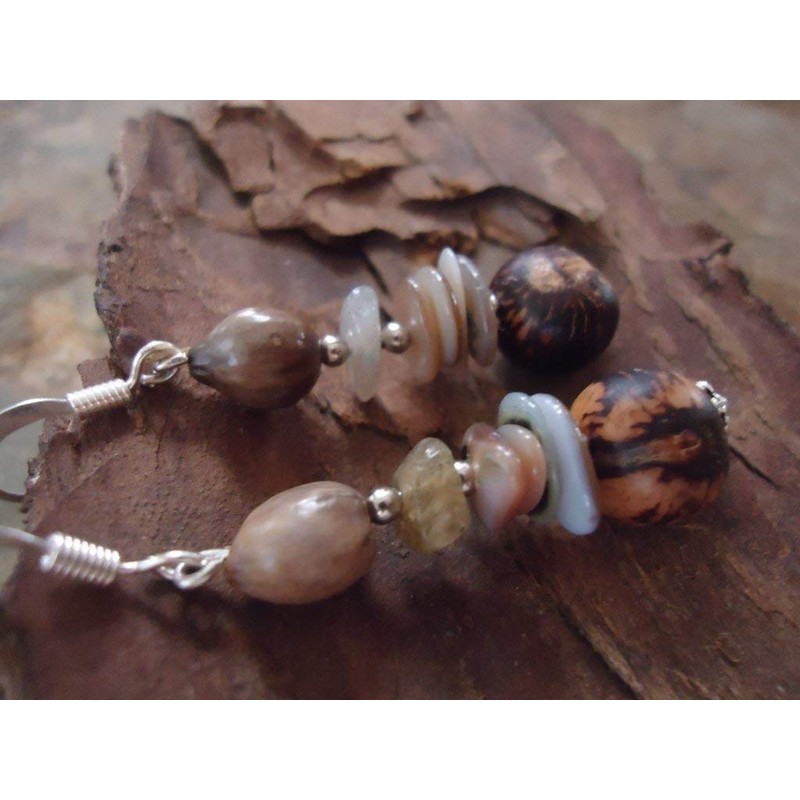 ♥ Material mix earrings ♥ Seeds, stone, mother of pearl