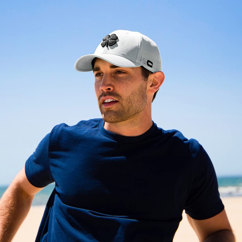 Black Clover IRON X SNOW BC5HFA11 207 Cap, white