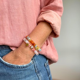 happymaker - Perlenarmband Damen mit echten Edelstein Perlen - Rosenquarz, Edbeerquarz und Mondstein - Heilsteine Armband, Schmuckschachtel, handmade in Deutschland