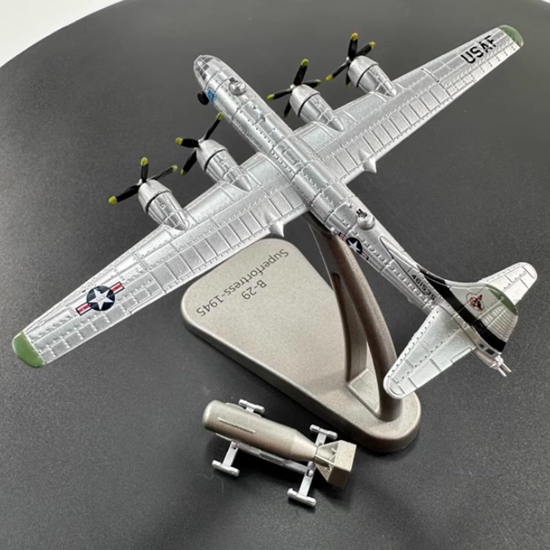 1:300 US B29 B-29 Superfortress Air Fortress Bomber, Missile Aircraft