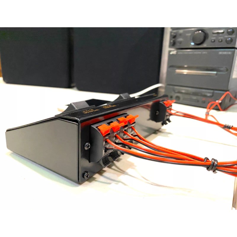 Universal A/B A+B Switch 1 IN - 2 OUT 2