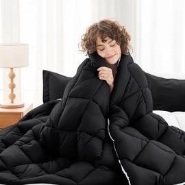 MUXHOMO 7 Pieces King Comforter Set, Reversible Bed in a Bag King Size, All Season Bedding Set with Comforter, Flat Sheet, Fitted Sheet, Pillowcases & Shams, Black & White